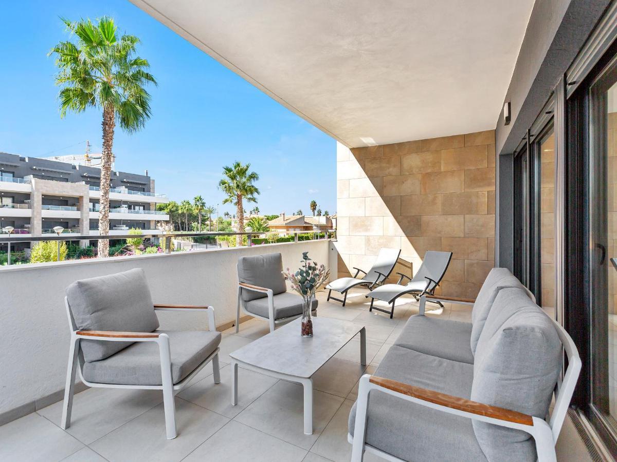 Lovely First Floor Apartment, Heating Pool ! Alicante Exterior foto